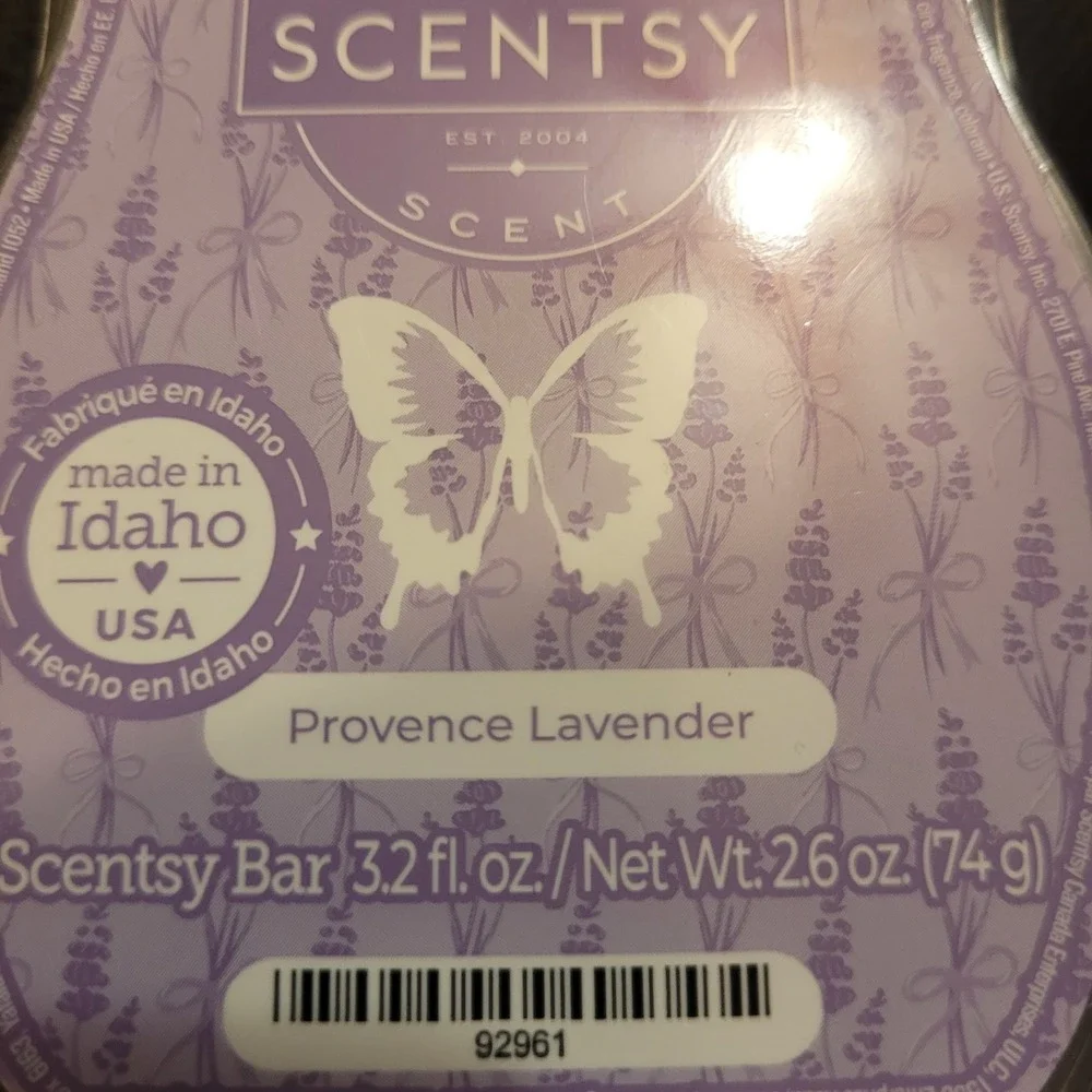Lot Of 4 New Scentsy Wax  - 3.2 oz Bars - Cozy Cardigan, Provence Lavender......